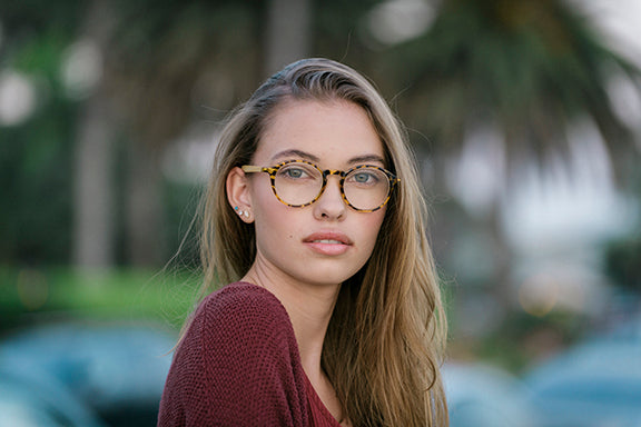 Why Retro Reading Glasses Are Back in Fashion
