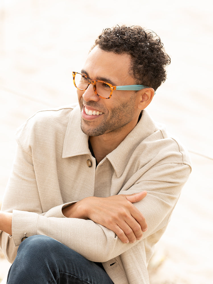 AVERY BLUE LIGHT READERS