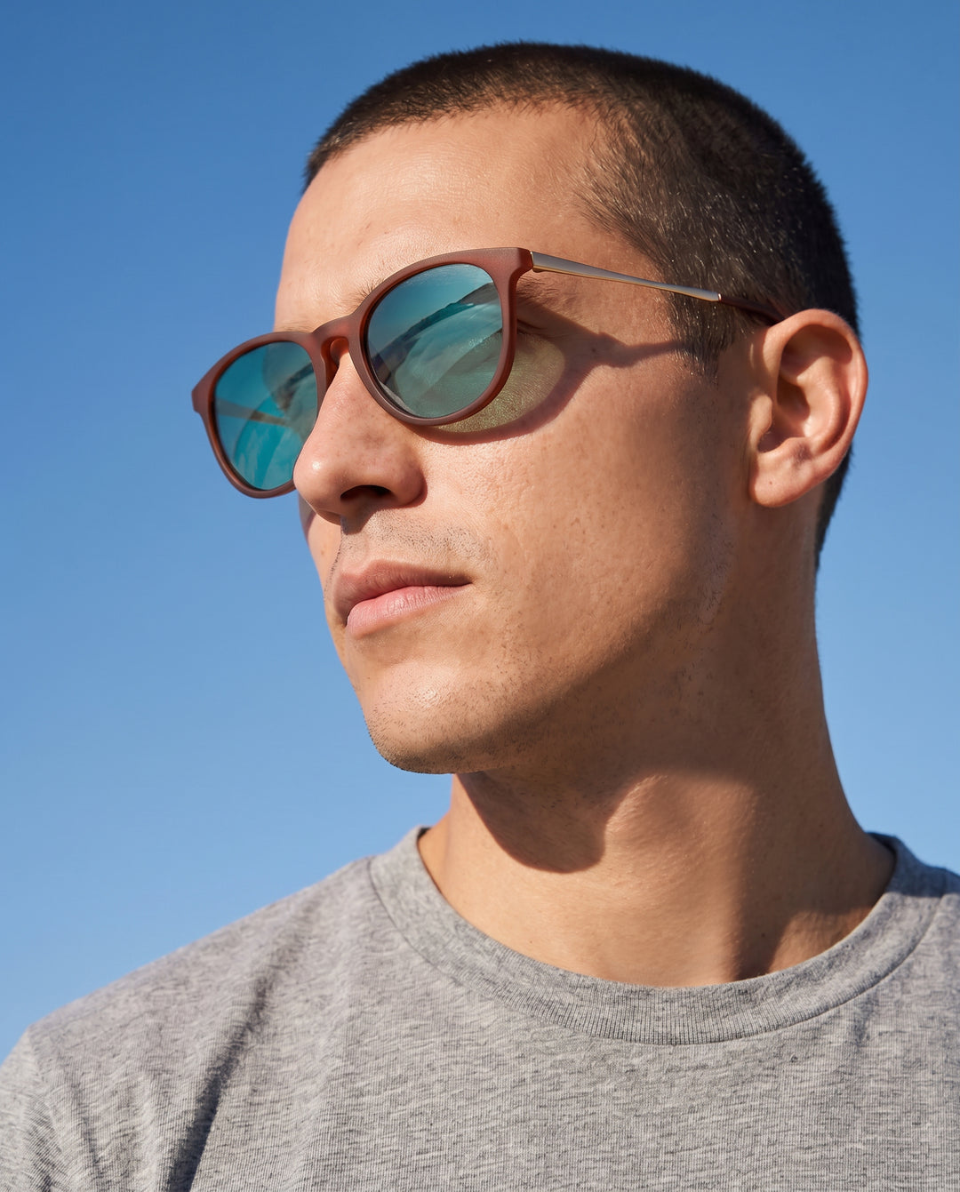 REEF POLARIZED SUNGLASSES